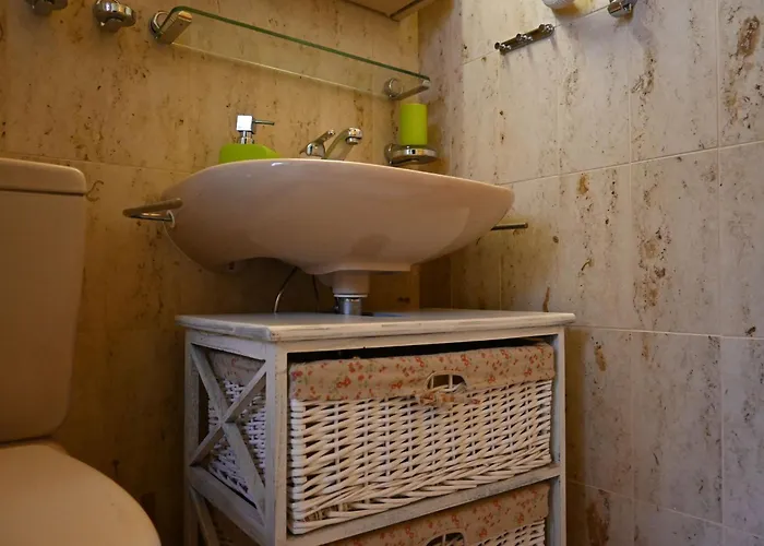 Tourbillon B 31 By Interhome Овронна